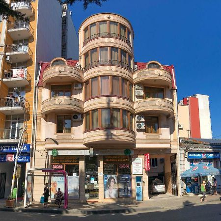 Hotel Tao Batumi Exterior foto