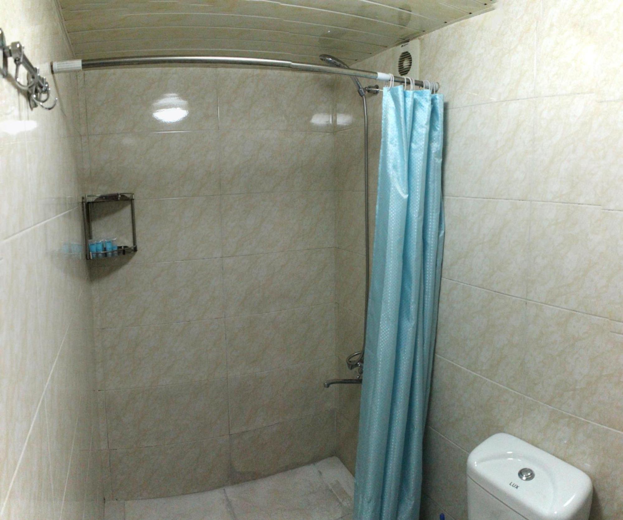 Hotel Tao Batumi Quarto foto
